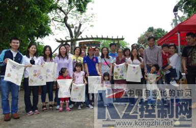 CN_China HK CSR_Eng_15 Sep 2015_MK1442.png